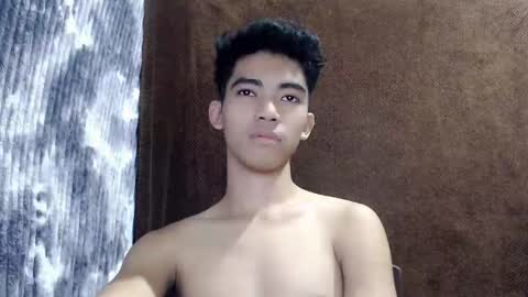 laurence_cuttieguyhere online show from 05/05/26, 12:29
