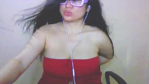onlyfan laureng7 - 7 laureng2 online show from 02/24/26, 05:11