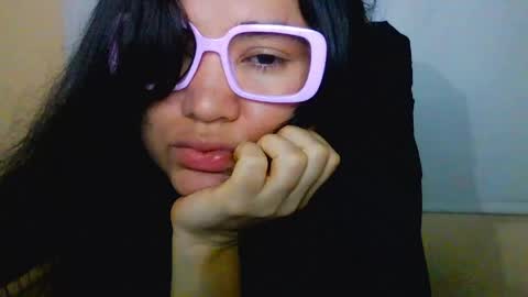 onlyfan laureng7 - 7 laureng2 online show from 04/27/26, 01:14