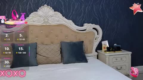 Snapshot of laurenjenssen chatting on 02/19/25, 08:44 Laura online show from 02/19/25, 08:44