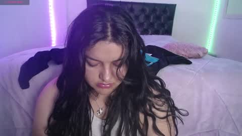 Snapshot of laurenkenner28_ chatting on 05/12/26, 07:44 laurenkenner28_ online show from 05/12/26, 07:44