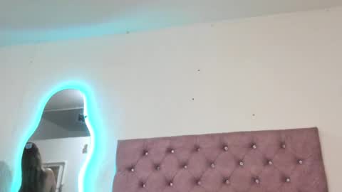 laurenlaine online show from 09/14/25, 05:01