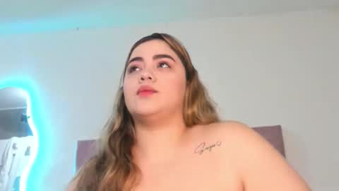 laurenlaine online show from 10/17/25, 12:08