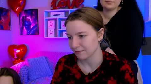 Laure online show from 02/14/26, 10:23