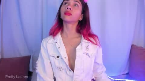 Snapshot of laurenn__1 chatting on 11/20/25, 04:12 Lauren online show from 11/20/25, 04:12