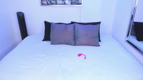 Lauren  online show from 02/09/26, 10:25