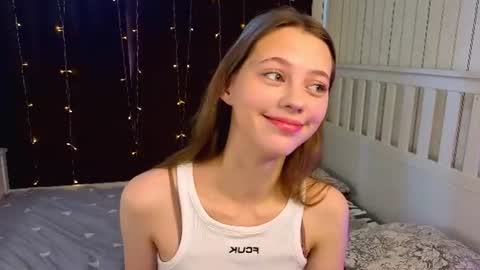 Kate online show from 07/20/26, 08:06