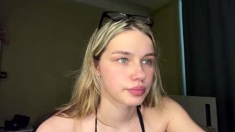 Bella online show from 05/19/26, 12:11