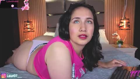 Lau Roberts online show from 02/22/26, 07:45