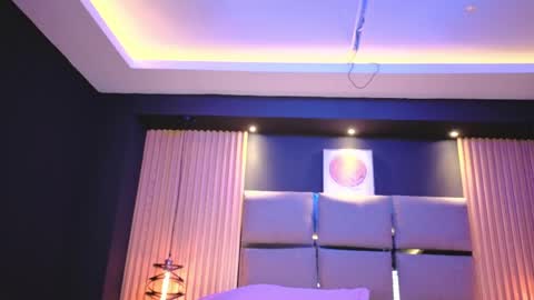 Lau Roberts online show from 04/11/26, 07:45