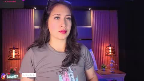 Lau Roberts online show from 07/16/26, 02:39