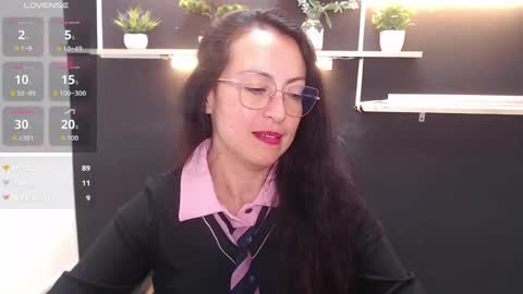 Laury  online show from 04/16/26, 09:39