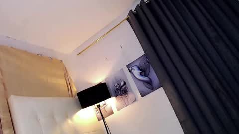 ximena online show from 02/20/25, 09:09