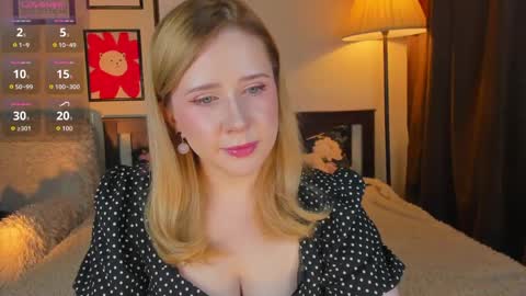 Lav online show from 05/15/26, 04:58