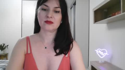 Diana  online show from 02/11/25, 07:38