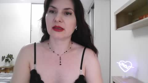 Diana  online show from 03/06/25, 10:15