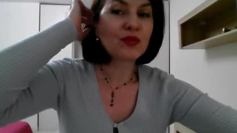 Diana  online show from 11/04/25, 05:56