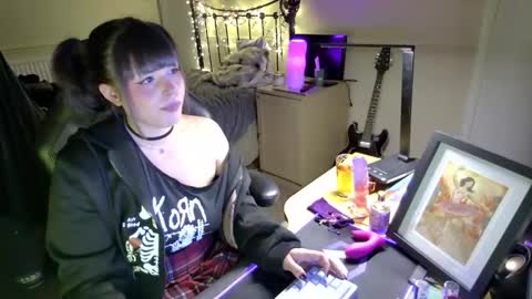 Lavenderrzz online show from 01/15/26, 03:05