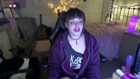 Lavenderrzz online show from 03/01/26, 04:42