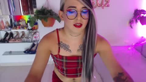 Cristina online show from 12/12/24, 11:47