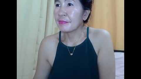 lavine1983 online show from 09/17/25, 05:36