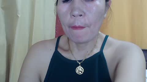 Snapshot of lavine1983 chatting on 07/04/26, 01:56 lavine1983 online show from 07/04/26, 01:56