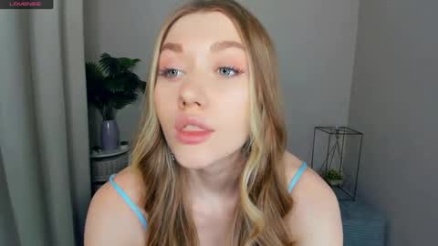 Jane online show from 06/06/26, 08:13