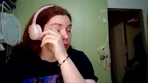 Snapshot of lavonesorge chatting on 02/27/26, 06:24 Adeline online show from 02/27/26, 06:24