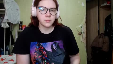 Snapshot of lavonesorge chatting on 02/28/26, 06:14 Adeline online show from 02/28/26, 06:14