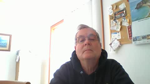 Snapshot of lawnboy62 chatting on 11/11/25, 05:13 lawnboy62 online show from 11/11/25, 05:13