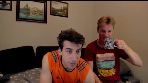 Snapshot of lawrence_miles chatting on 10/29/25, 08:21 Lawrence online show from 10/29/25, 08:21