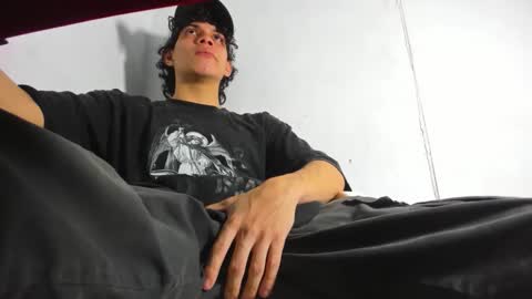 Snapshot of lax777_ chatting on 09/12/25, 11:43 ZAmbrano online show from 09/12/25, 11:43