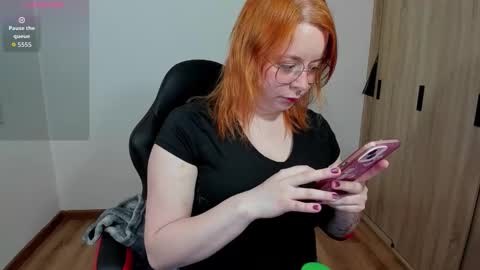 laylaah online show from 01/08/26, 09:06