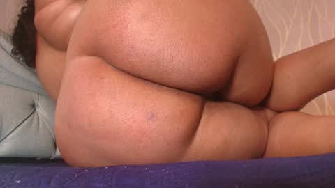 Lay Madison  online show from 02/04/25, 01:13