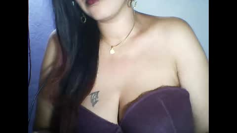 layanah12 online show from 04/14/26, 04:13