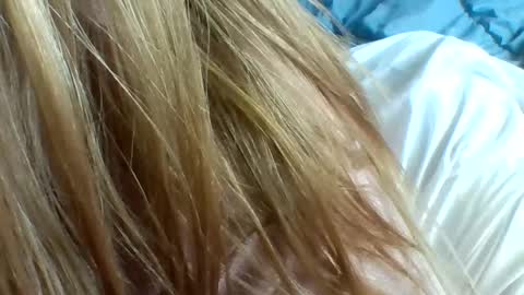 layannalea online show from 03/10/25, 08:23