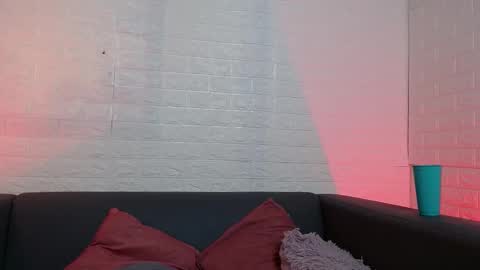 Layla online show from 02/25/25, 02:47