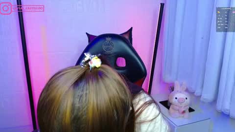 Snapshot of layla_castilloo chatting on 02/19/25, 02:12 Layla online show from 02/19/25, 02:12