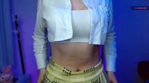 Snapshot of layla_castilloo chatting on 02/23/25, 01:10 Layla online show from 02/23/25, 01:10