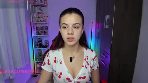 Snapshot of layla_castilloo chatting on 09/28/25, 10:31 Layla online show from 09/28/25, 10:31