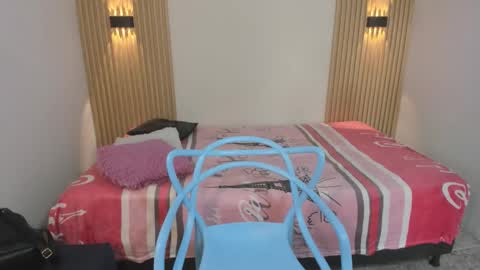 LaylaEmber online show from 01/09/26, 01:14