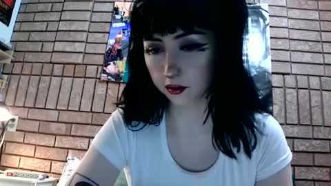 Snapshot of laylakills chatting on 02/08/25, 04:57 Layla Kills online show from 02/08/25, 04:57