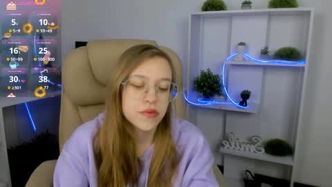 Snapshot of layriantavee chatting on 03/31/26, 06:47 layriantavee online show from 03/31/26, 06:47