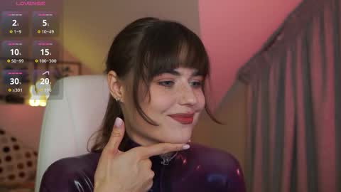 Pansy online show from 09/25/25, 07:50