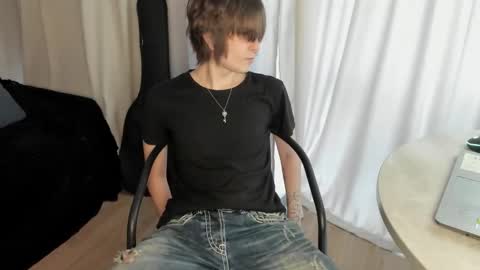 Alex online show from 03/26/26, 06:41