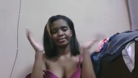 lea96546 online show from 12/23/25, 06:33