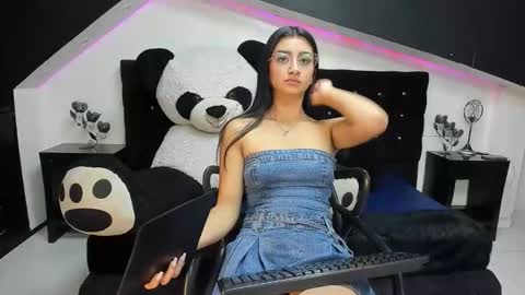 LEA online show from 04/14/26, 02:39