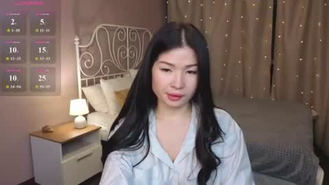 Snapshot of lea_apple chatting on 06/17/26, 12:24 lea_apple online show from 06/17/26, 12:24