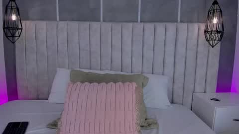    online show from 04/08/26, 06:30