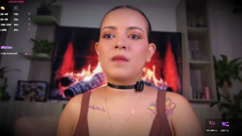 L E A   online show from 07/25/26, 06:27